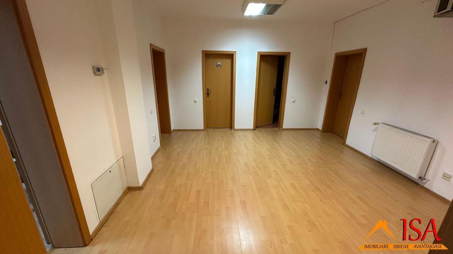 Spațiu comercial modern – zona ȘCOALA DE ÎNOT - 6