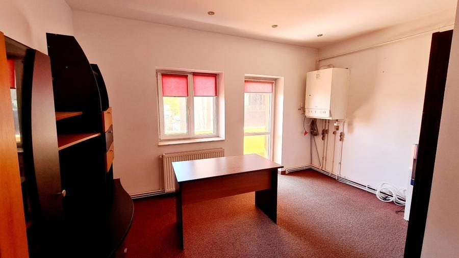 PROPRIETAR - apartament pretabil birouri, 140 mp,etajul 1 in vila Bd. Mamaia - 6