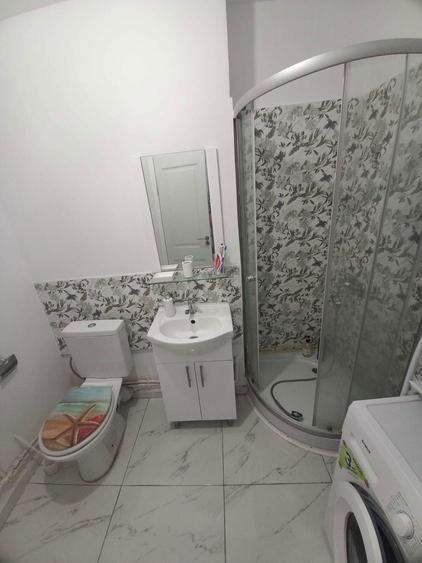 Particular, vand apartament 3 camere Stefan cel Mare - 8