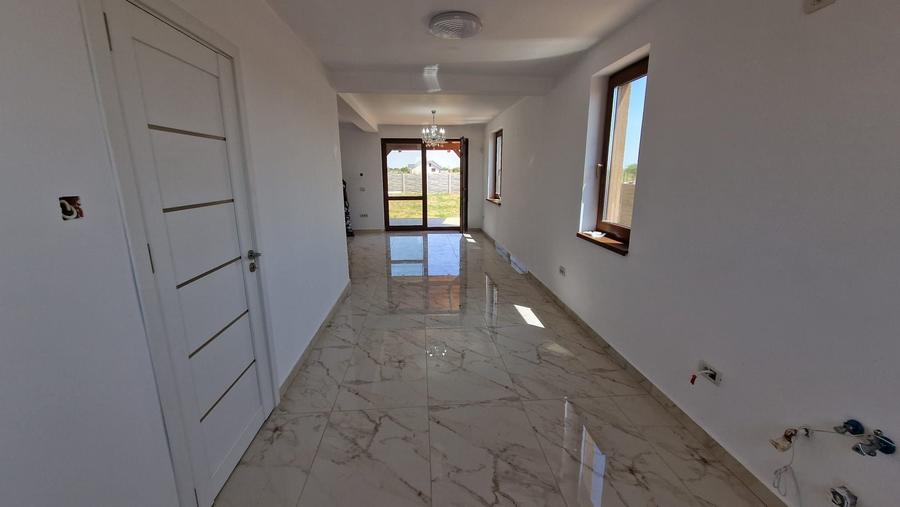 De vanzare 1/2 Duplex Sacalaz - 5