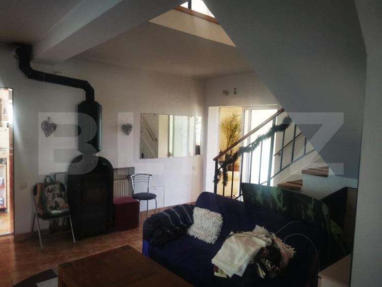 Casa 10 camere, 300 mp utili , teren 700 mp - 2