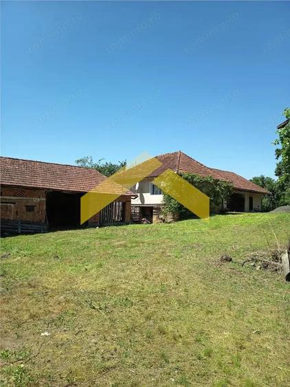 Casa de vanzare comuna Varfurile, localitatea Magulicea - 9