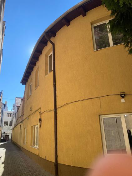 Ocazie SPECIALA: VAND cladire birouri 380 mp plus 233  mp curte zona centrala - 2