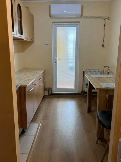 De vanzare Apartament 2 Camere, Confort 1, Decomandat, Bascov Centru, an 1985 - 5