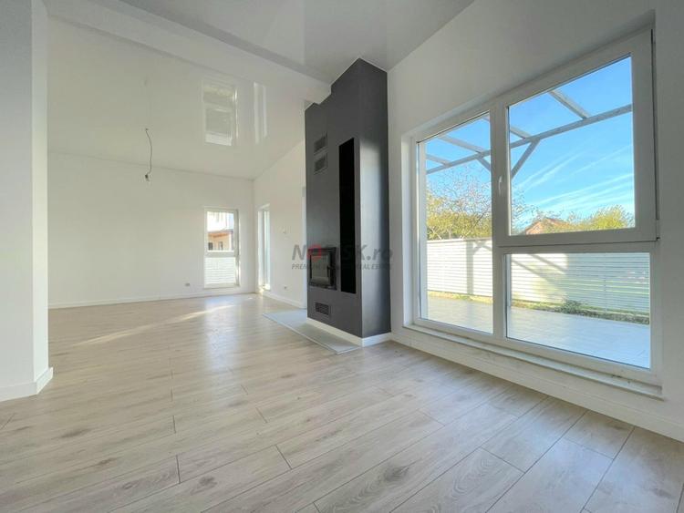 Tunari | Vila finisaje lux | Șemineu | 5 CAMERE - 10