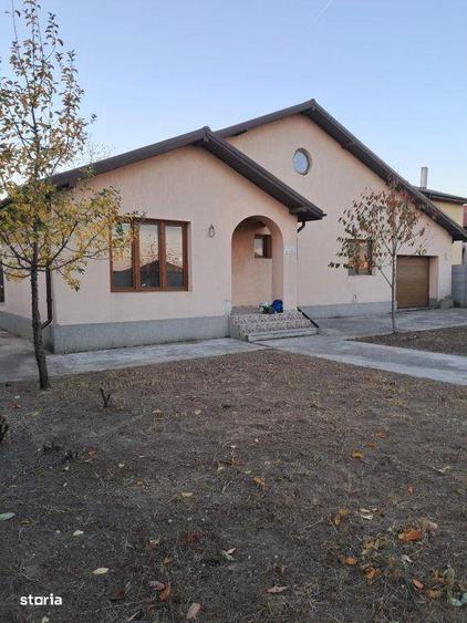 Casa Individuala Cu Teren De 3700Mp Bacu Str Ciorogarlei - 8