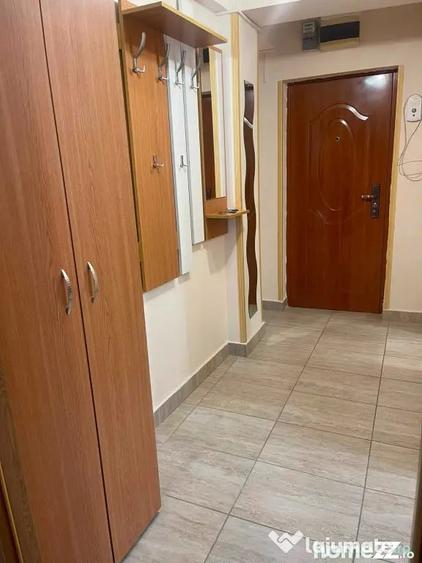 Garsonieră decomandată în Brâncoveanu