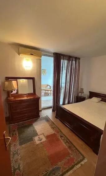 Vila 7 Camere Voluntari | 3 Bai | Curte | Centrala proprie | P+1+M | 2 Terase - 5