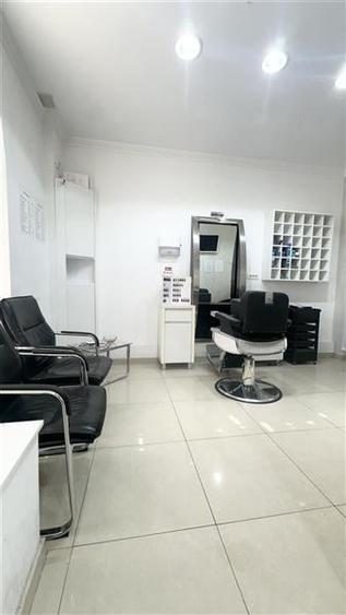 Spatiu ideal pentru afacerea ta  Tomis 3, parter bloc, pretabil pt mai multe ac - 3