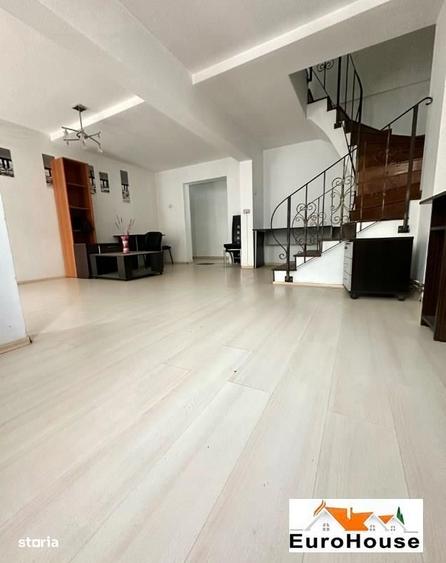 Apartament cu 4 camere decomandat în Ampoi 1