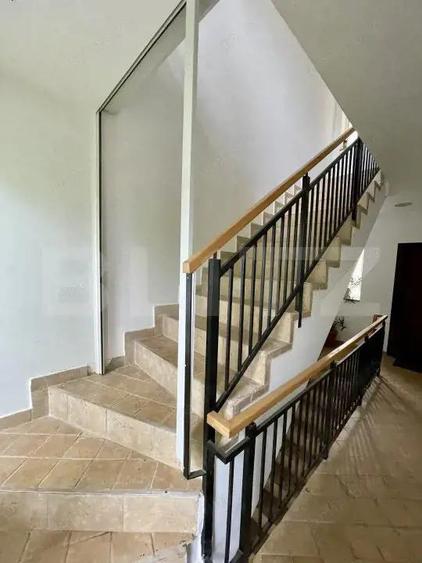 Zamca Apartament 5 Camere, Curte Proprie, 185 mp - 1