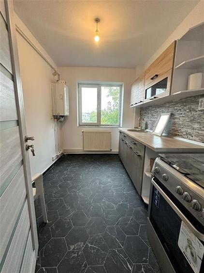 Apartament 2 camere semidecomandat, Podu Ros - Cantemir - 3