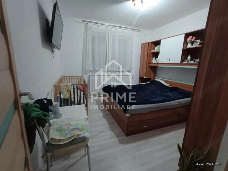 DE VANZARE - Aparatament cu 3 camere, 60 mp, etaj 3/4 - CUGIR - 2