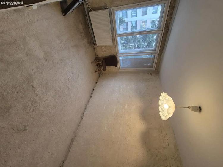 Vand apartament 2 camere IDEAL pentru renovare - 1