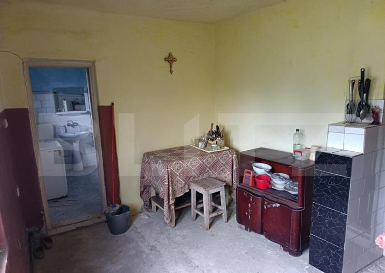 Casa renovabila, cu un teren 2000 m, intr-o zona linistita - 15