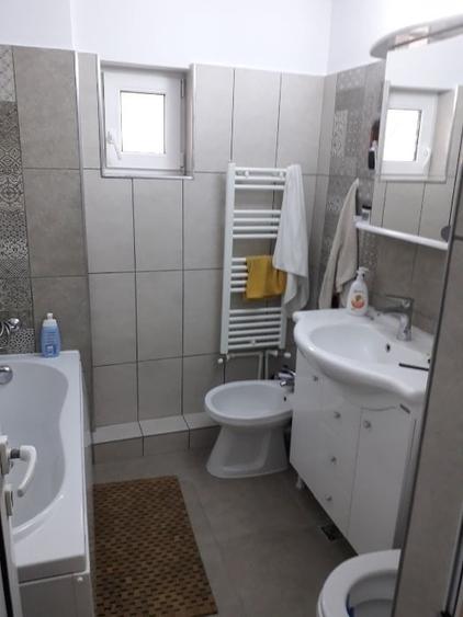 Pacurari-Moara de Foc-ap.3 camere, decomanat,curat,mobilat si utilat,64m2! - 47