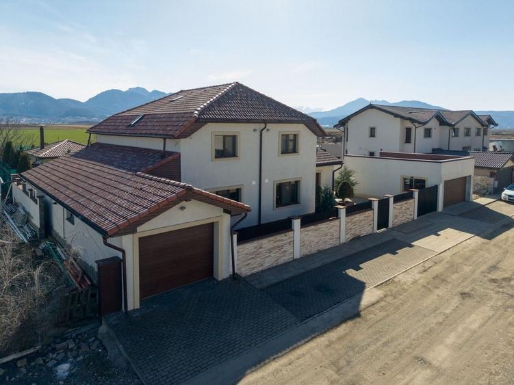 Casa 6 dormitoare+4 bai -1500 mp teren-Sacele - 39