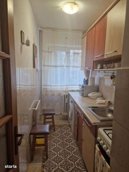 De vanzare ap. 2 camere nedec. , etaj 1 , George Enescu-Suceava - 5