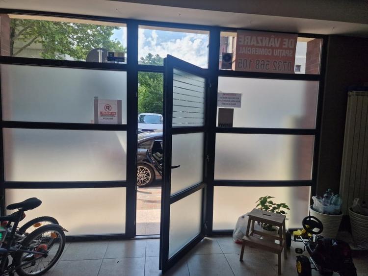 Spatiu comercial modern de vanzare – Zona KM 4-5 - 5