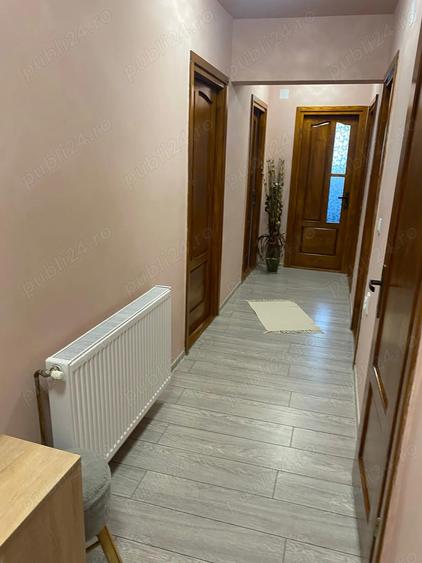 Apartament 3 camere de vanzare - 2