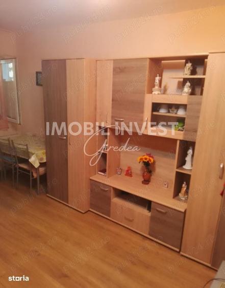 Garsoniera in zona Cetate, bucatarie separata, etaj 1 - 3