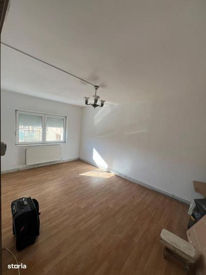 Apartament 4 camere | Zona Micro 17 | Decomandat - 8