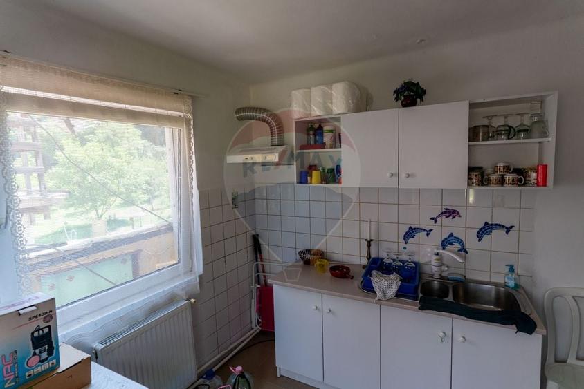 Casa / Vila cu 10 camere amplasate in 2 corpuri de cladire de vanzare - 15