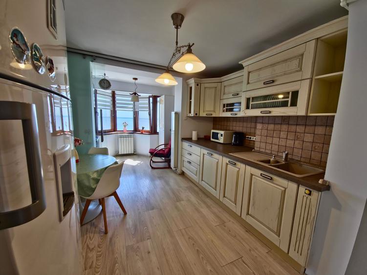 Vedere la mare Faleza Nord 3 camere mobilat utilat loc de parcare termen lung - 14