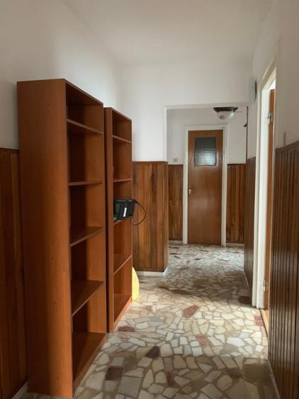 3 camere nemobilate - Calea Victoriei - bloc 1980 - locuinta sau birouri - 4