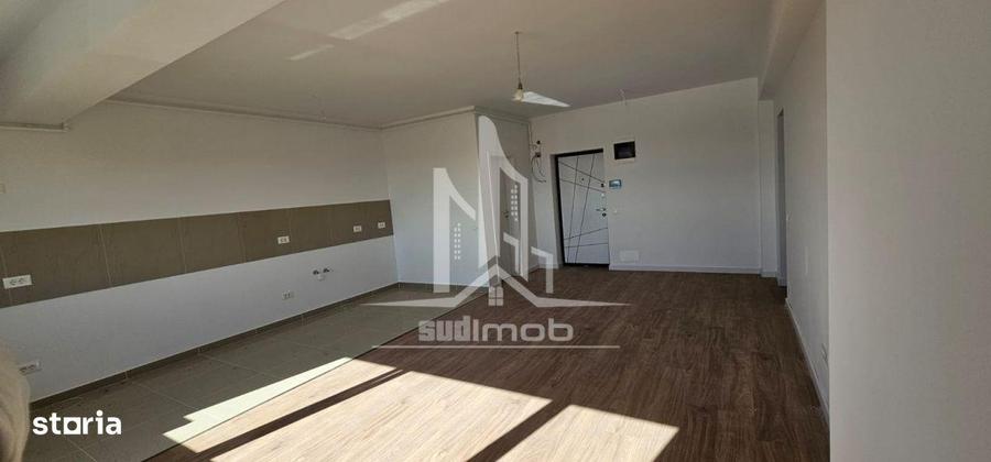 Apartament 3 camere 2 bai in complexul Green Garden. - 9