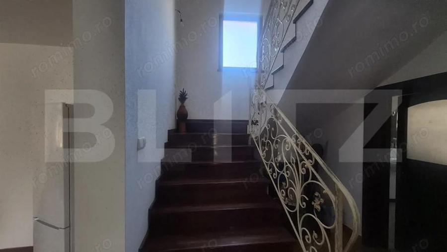 Casa 3 dormitoare de vanzare, 236 mp, teren 525 mp, Semicentral - 14