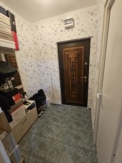 Garsoniera de inchiriat, cartier Noua, 250 € - 5