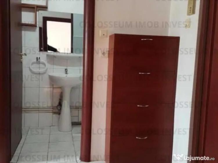 Garsoniera decomandata - zona Garii - 1