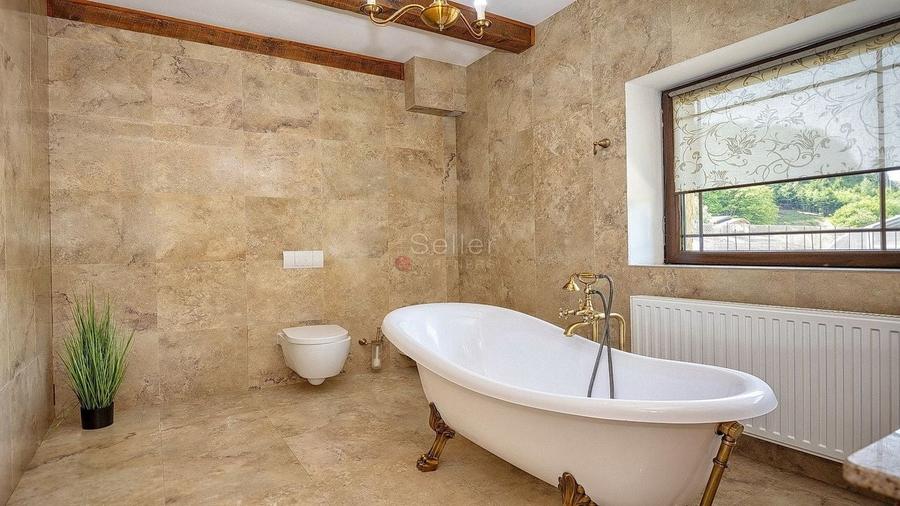 Suprafata generoasa teren - 54