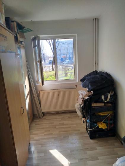 Vand apartament 2camere vest - 6