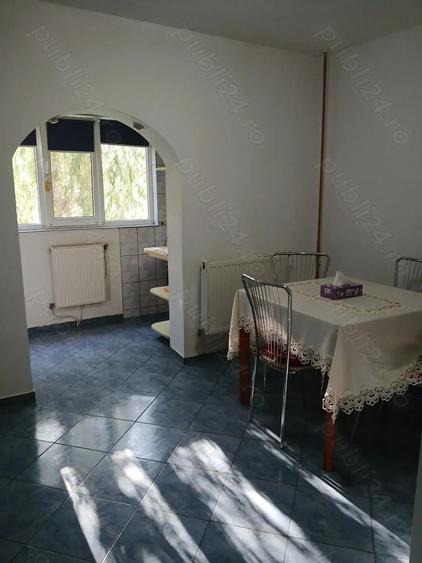 Apartament cu 3 camere, etaj1,Zona industriala , Tecuci - 18