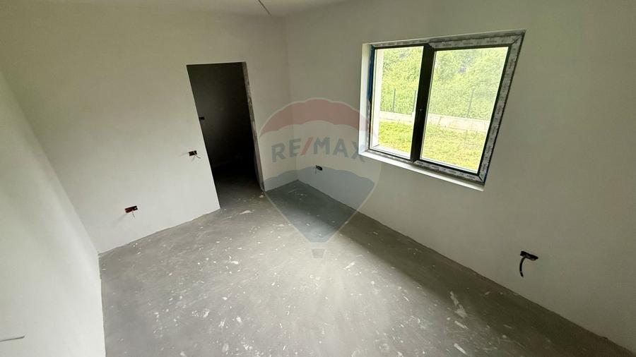 Casă nouă de vânzare zona Unguraș/Baia Sprie - 10