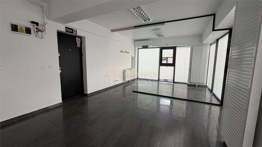 Spatiu comercial 60 mp de inchiriat langa Monaco Towers metrou Dimitrie Leonida - 2