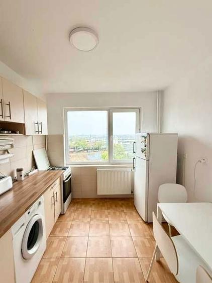 VANZATOR PRIVAT 4 camere 2 balcoane Zona Mega Mall - 7