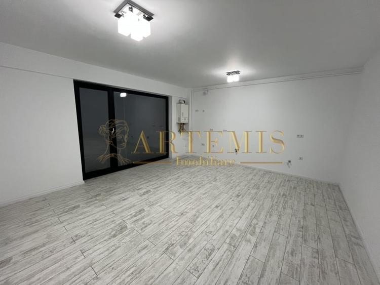 Apartament de 3 camere, 70 mp, zona SUD - 1