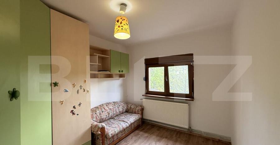 Apartament 3 camere decomandat, et. 1, 72 mp, zona 1 Mai - 11