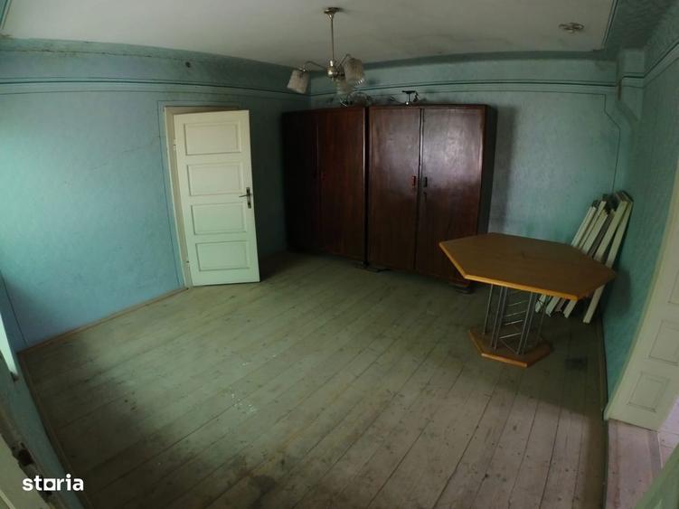 Casa cu teren generos de vanzare in orasul Miercurea Sibiului - 1