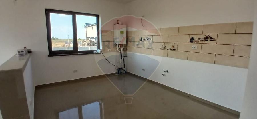 Casa individuala spatioasa cu 5 camere de vanzare in Corbeanca - 3