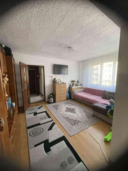 Vand apartament cu doua camere Baia Sprie - 8