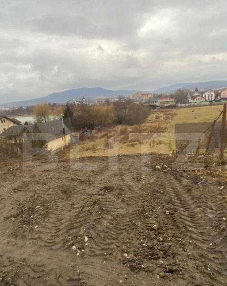 Teren intravilan de vanzare, 33 arii, zona strada Ghinzi, - 3