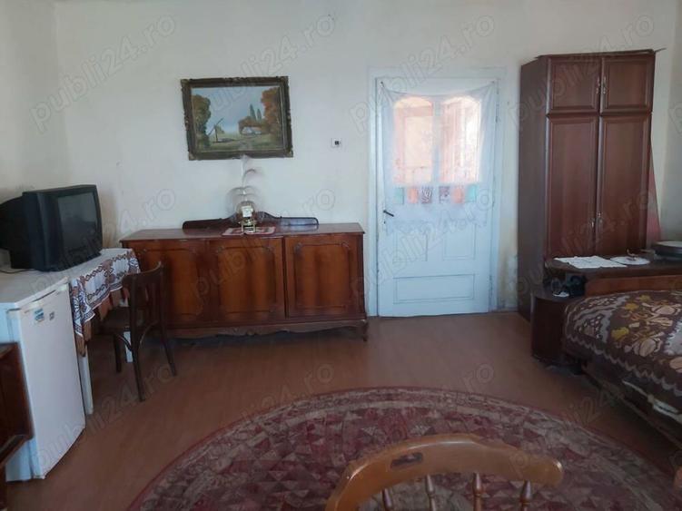 Casa de vanzare sat Babsa - 2