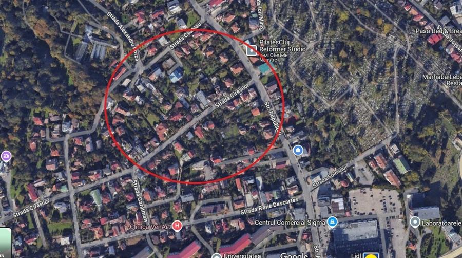 Teren deosebit de vanzare - Strada Republicii, cartierul Zorilor - 1