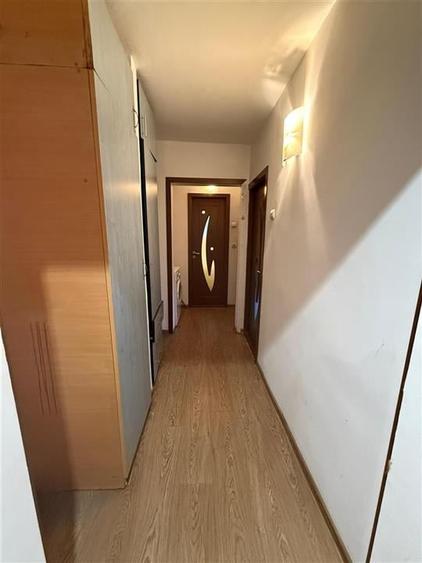 APARTAMENT 3 CAMERE, ETAJ 2, 1 DECEMBRIE - 6