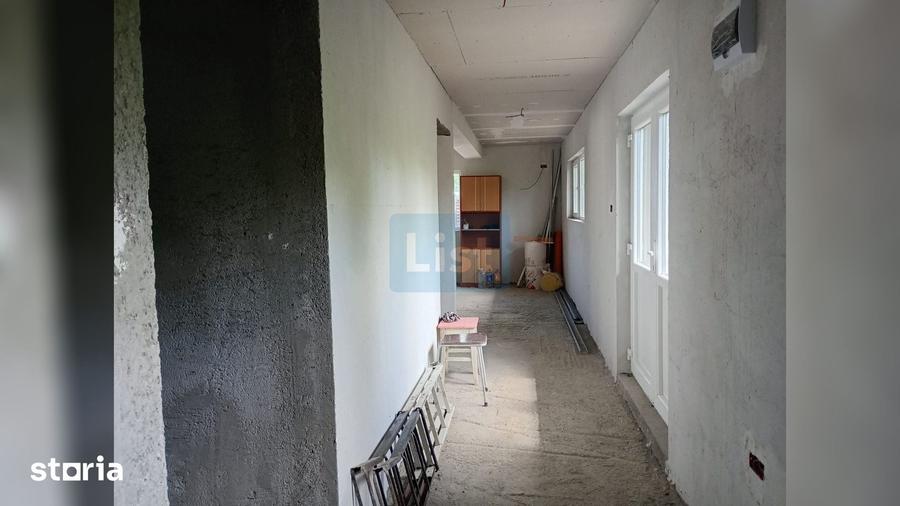 Casă cu 3 camere cu Teren 457 Mp în Braniștea