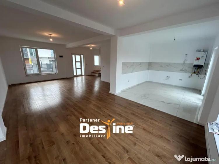 COMISION 0% Casa individuala - 700mp Teren si GARAJ - 5